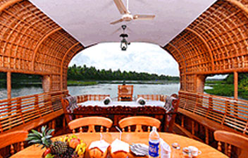 Shiva Ganga Houseboats Kumarakom