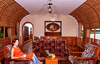 Shiva Ganga Houseboats Kumarakom