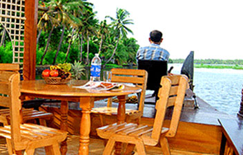 Shiva Ganga Houseboats Kumarakom