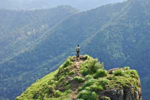 Parumthupara Suicide Point