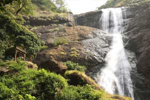 Palaruvi Waterfalls 